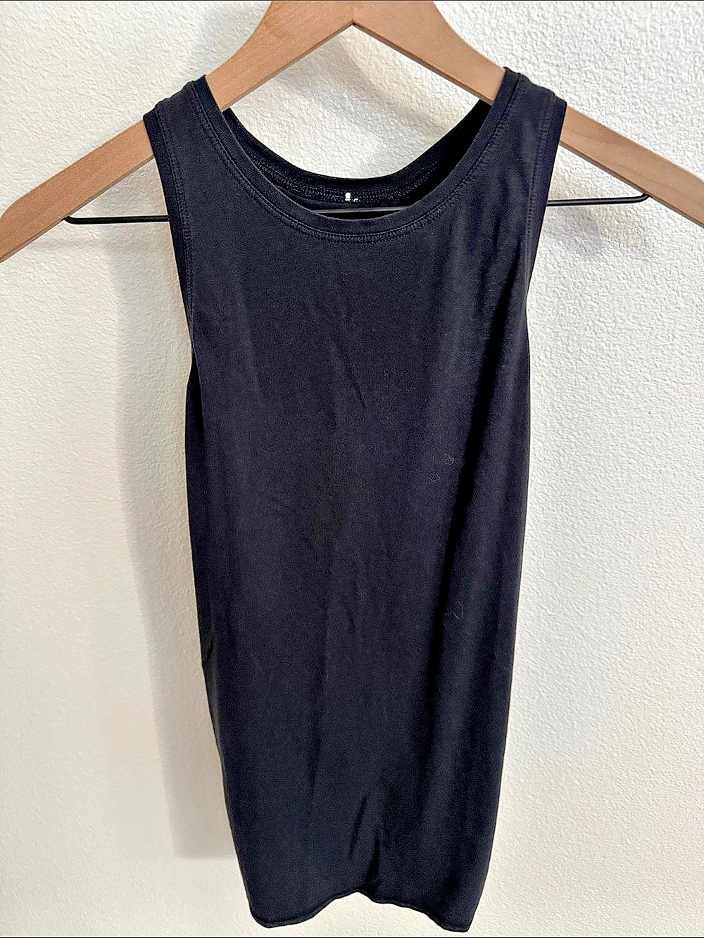 lululemon & Go Everywhere Tank & Black Athletic Tank Top 6